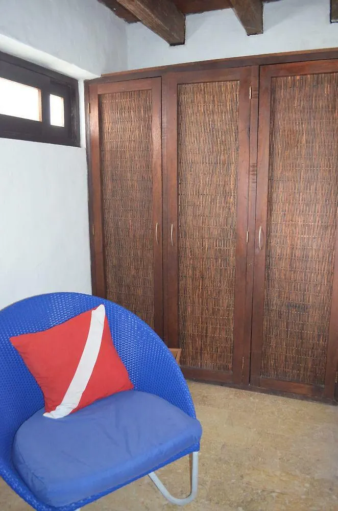 לינה וארוחת בוקר Cartagena Casa Jardin Boutique